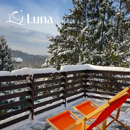Luna Єленя-Ґура Екстер'єр фото