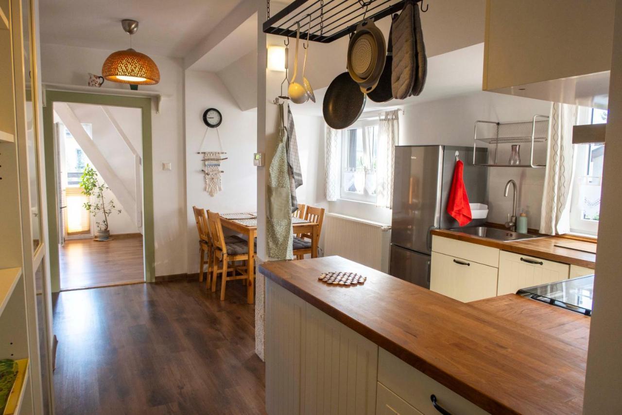 Luna Apartment